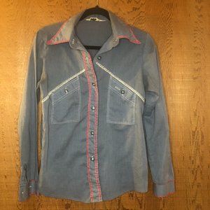 Vintage blue chambray 60s 70s Button up shirt w embroidery detail size S Small